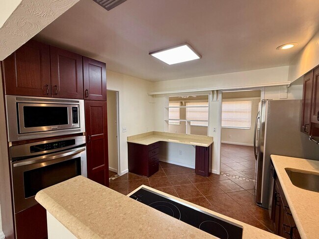 Foto del edificio - 1002 Jeffords St