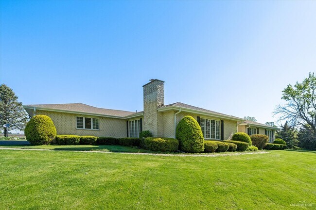 Building Photo - 47 US-30