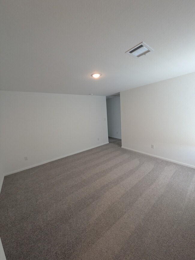Building Photo - 15111 Mudstone Pl