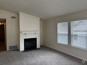 Building Photo - 735 Vicki Dr