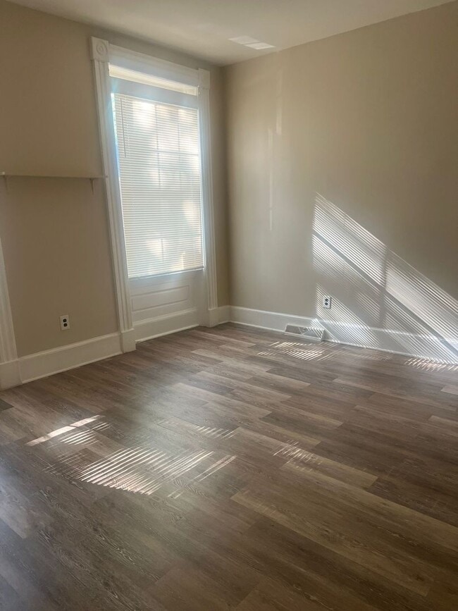 33_517 - 33_517 Apartment