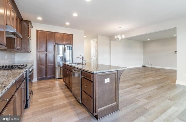 Foto del edificio - 1726 Bradley Dr