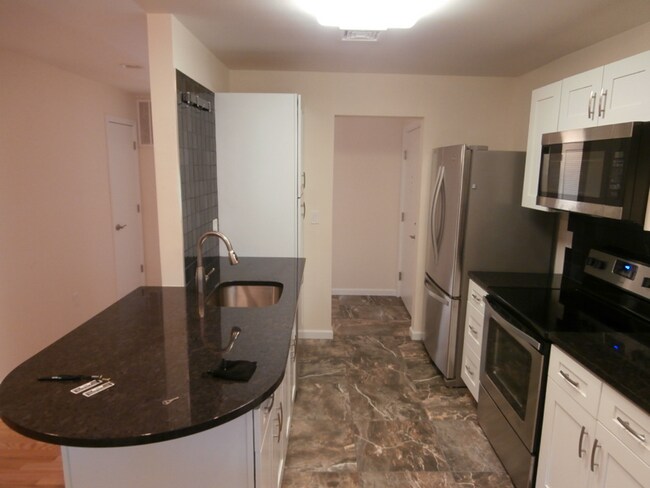 Foto del edificio - 38 Great Meadow Ln