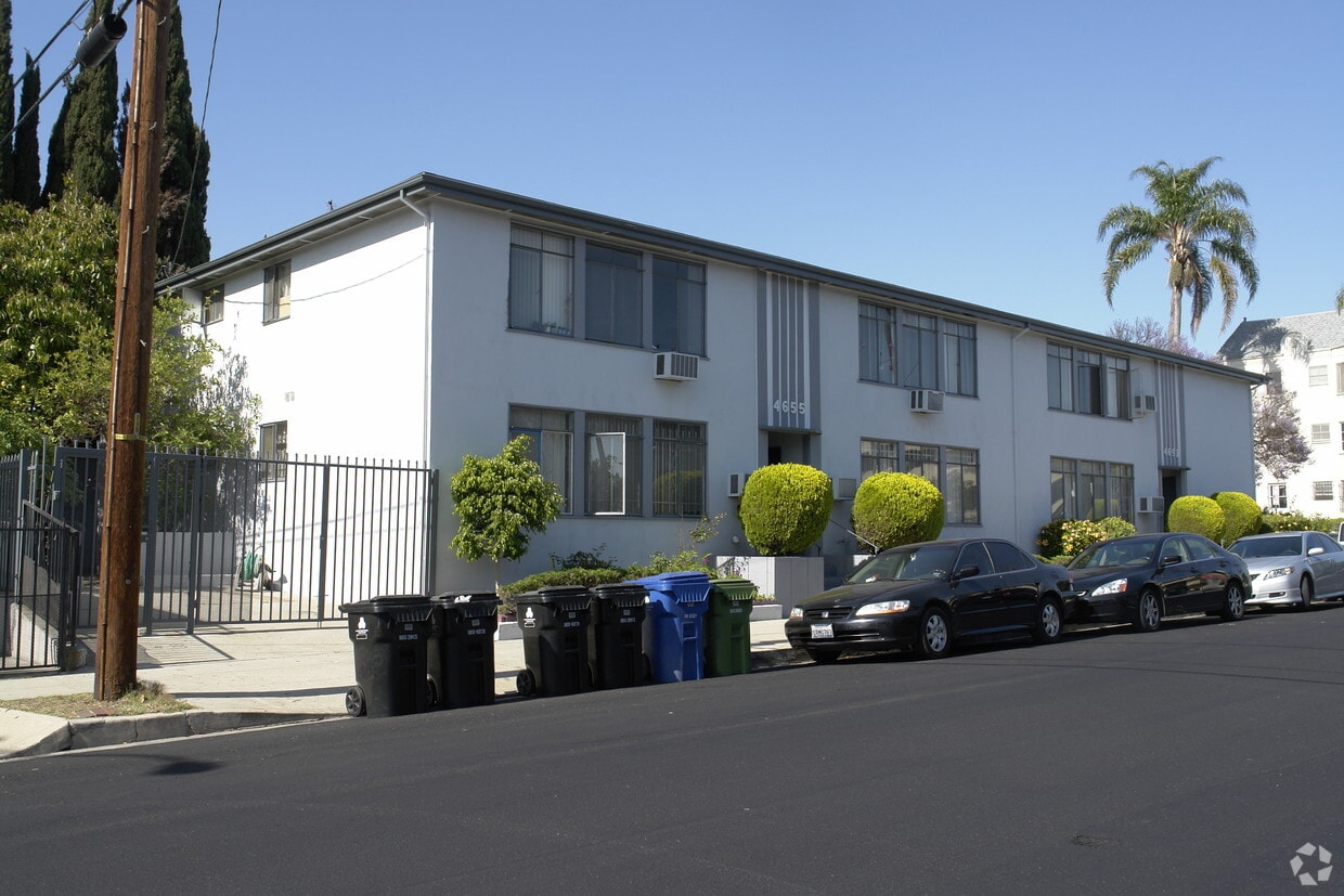 Building Photo - 4651 Council St Los Angeles, CA 90004