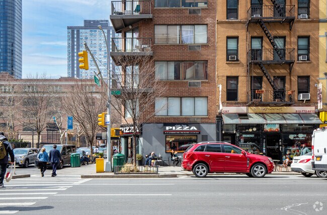 Building Photo - First Avenue Condominiums