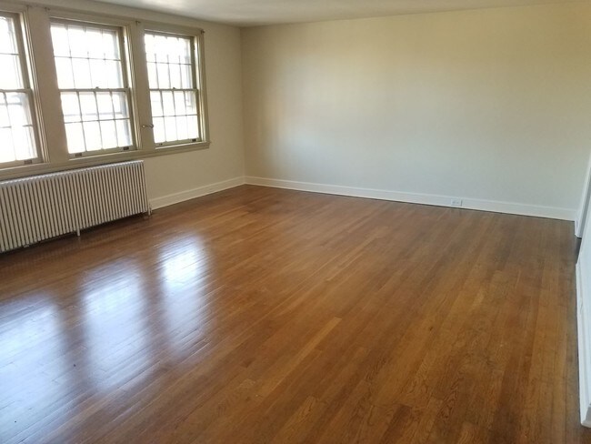 Foto del edificio - 130 E Chestnut St