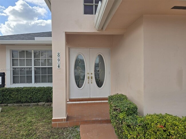 Building Photo - 894 NW 134th Pl