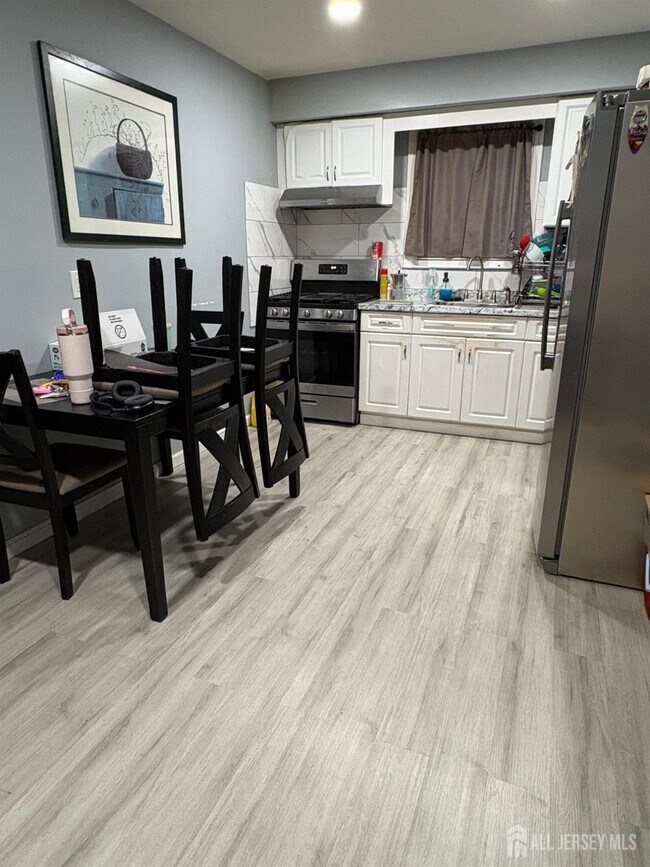 Foto del edificio - 723 Parker St