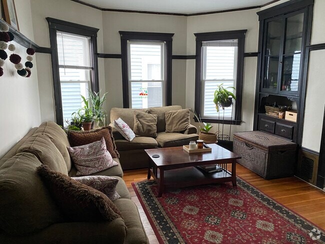 Building Photo - 54 Tremont St
