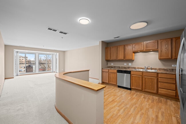 Building Photo - 100 Bokelman St