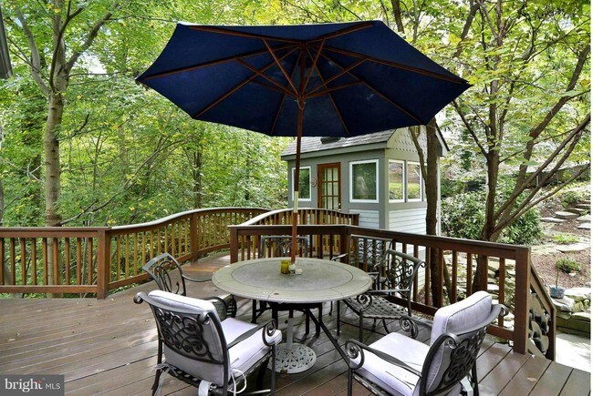 Foto del edificio - 2319 Hickory Rd