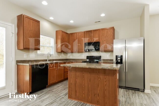 Building Photo - 279 Kendall Farms Ct