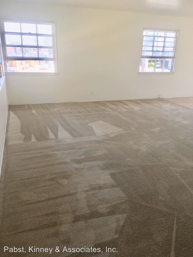 Foto del edificio - 5527 E 2nd St