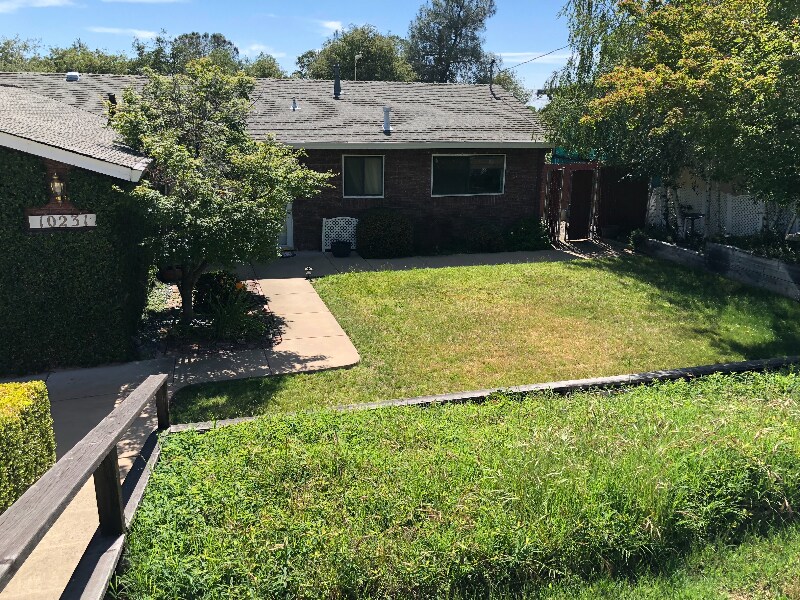 Foto principal - 10231 Buena Vista Dr