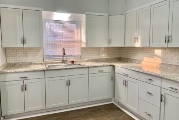 Building Photo - 1941 W 77th St