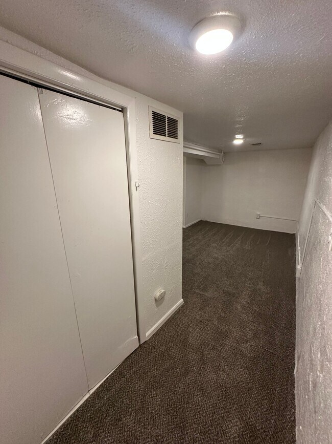 Foto del edificio - 721.5 W 24th St