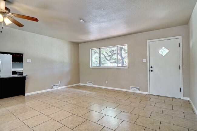 Foto del edificio - Adorable Cottage