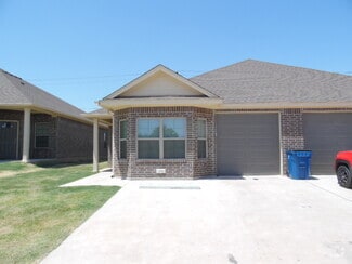 Building Photo - 301 Panther Way