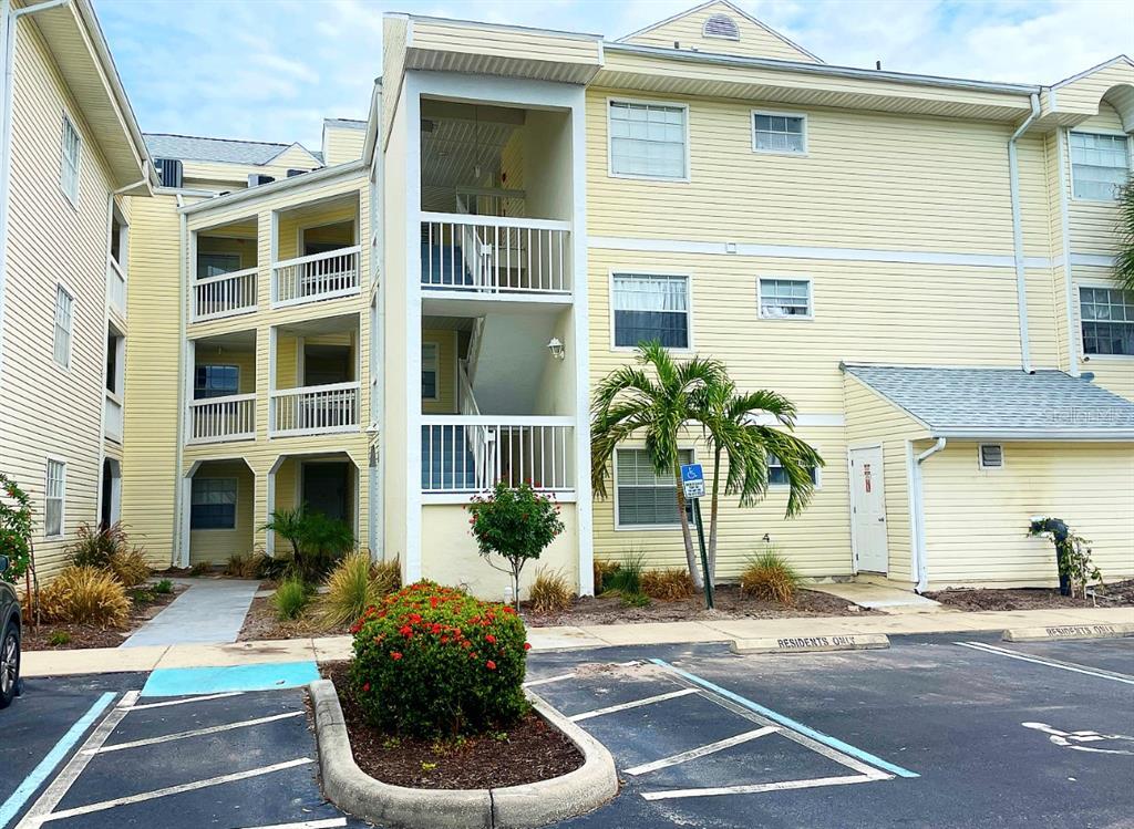 6908 Stonesthrow Cir N Unit 10207, Saint Petersburg, FL 33710 Condo