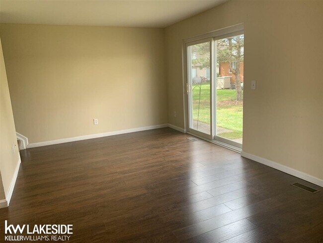 Foto del edificio - 2252 Orchard Crest St