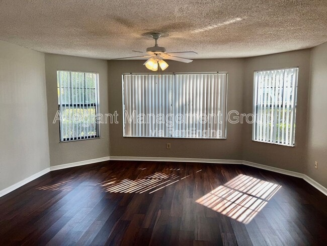 Photo - 2807 Rio Grande Trail Apartment