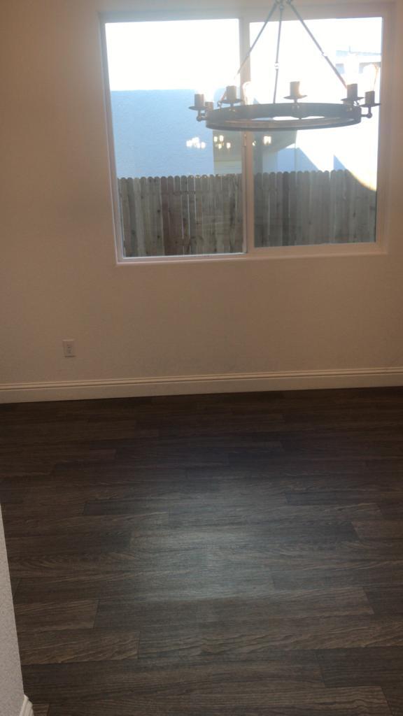 Building Photo - 2449 Explorador Dr