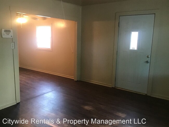 Building Photo - 2 br, 1 bath House - 4230 N. 53rd St.