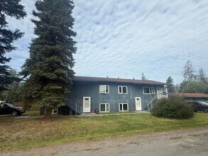 Building Photo - 2406 Mercier St