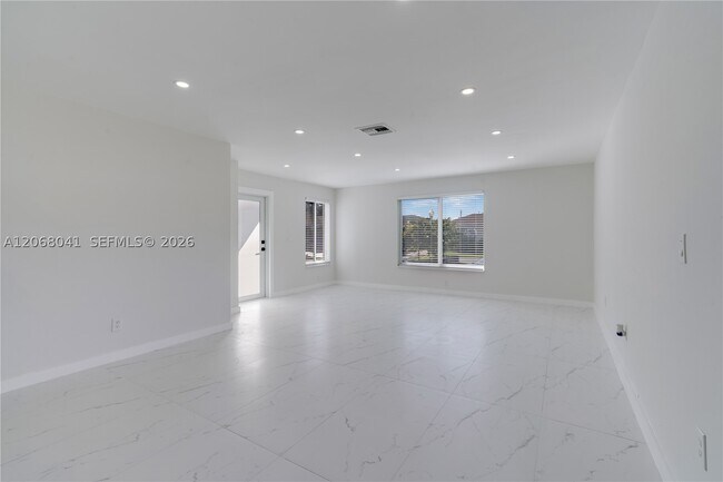 Building Photo - 9826 SW 222nd St