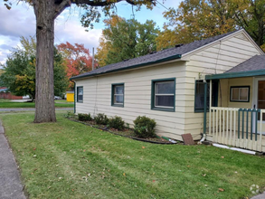 Lansing Duplex For Rent