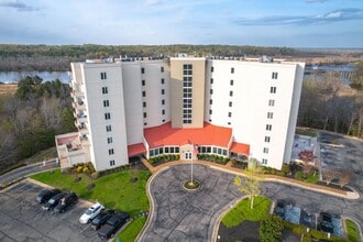 Building Photo - 301 Beacon Ridge Dr