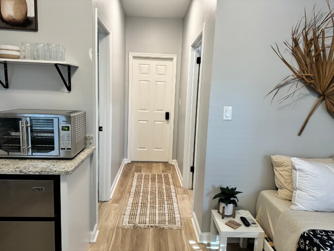 Foto del edificio - 4483 Ocean View Ave