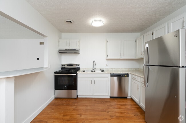 2BR, 1BA - 800SF - Kitchen - Westmont Apartments
