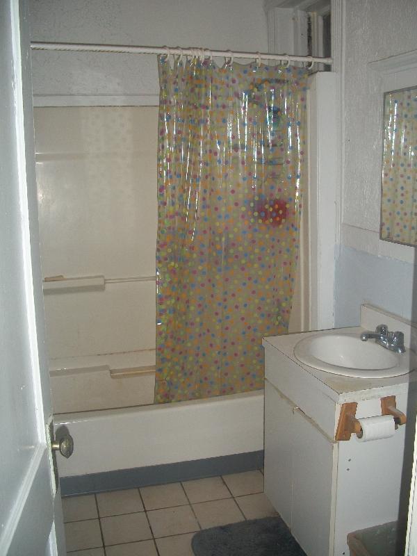 Foto del edificio - 463 Park Dr