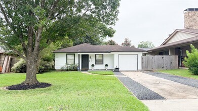 Building Photo - 7007 Housman