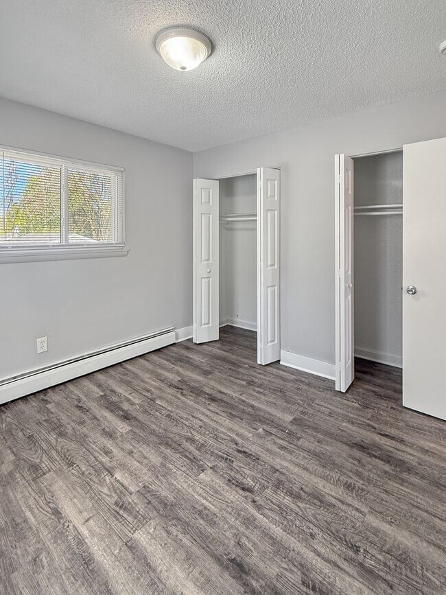 Foto del edificio - 3453 Hubal Ave SW