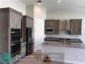 Building Photo - 9387 Cantal Cir E