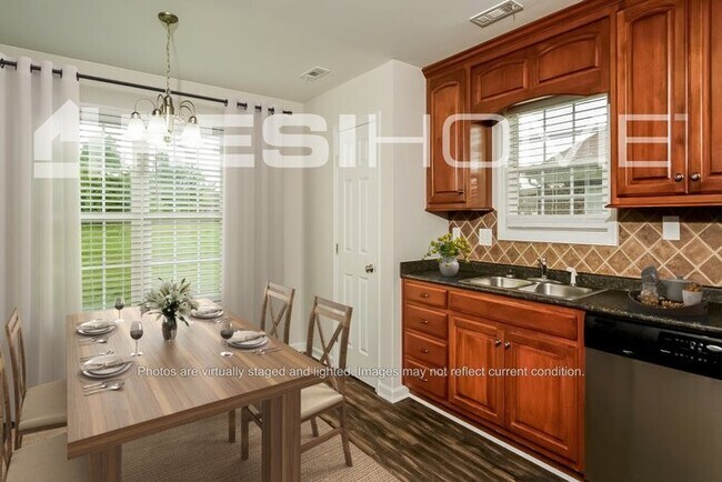 Foto del edificio - 702 Carter Grove Rd