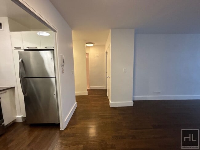 Foto del edificio - EAST 63 STREET