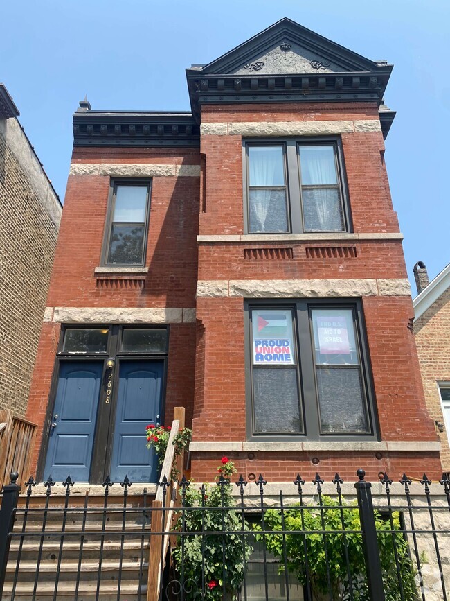Building Photo - 2608 W Crystal St
