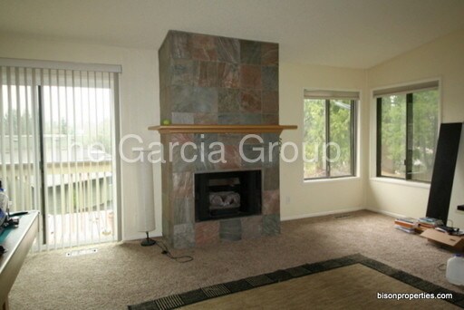Building Photo - 4816 SW Caldew St