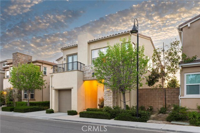 Building Photo - 539 Serrano Summit Dr
