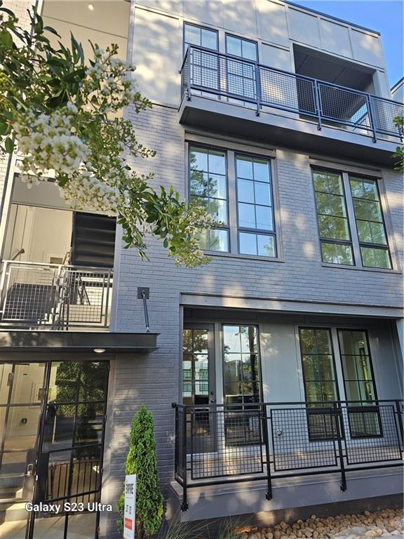 Foto principal - 1294 Longreen Ter NW