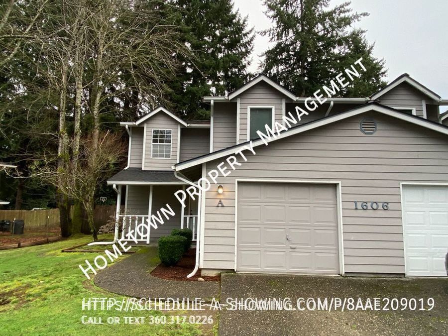 Primary Photo - Adorable 3 Bedroom 1.5 Bath Townhouse in L...