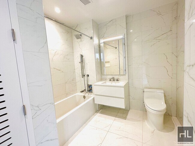Building Photo - East 44th Street / Amazing 1-Bed 1-Bath / ...