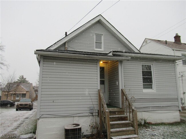 Foto del edificio - 4480 W 148th St