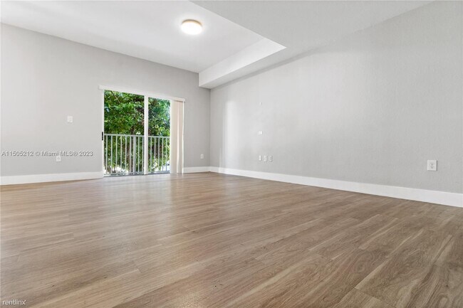 Building Photo - 3 br, 2.5 bath House - 11605 NW 89th St Ap...