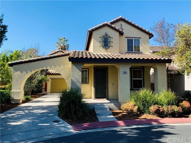 Foto principal - 4591 Sandano St