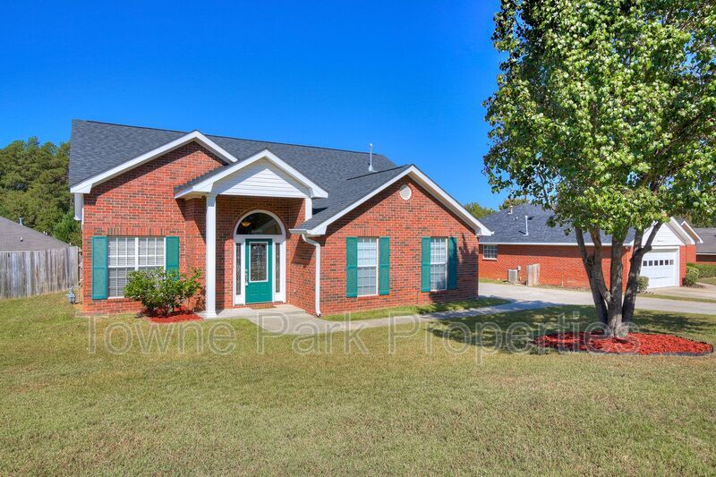 Foto principal - 589 Jackson St