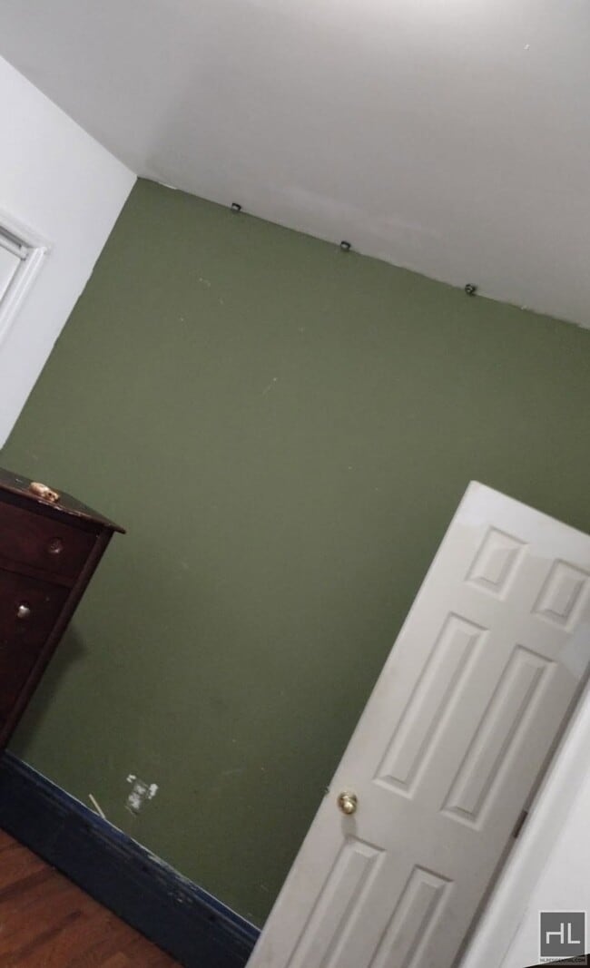 Building Photo - BENZIGER AVENUE